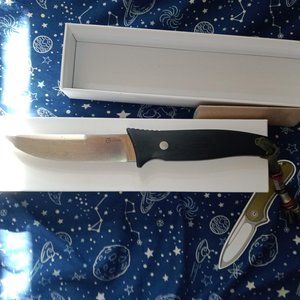 civivi fixed blade  with custom lanyard .with work sharp pocket sharpener